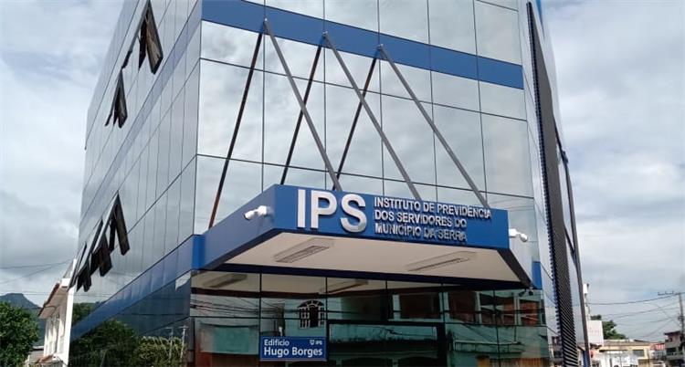 Foto da frente do IPS